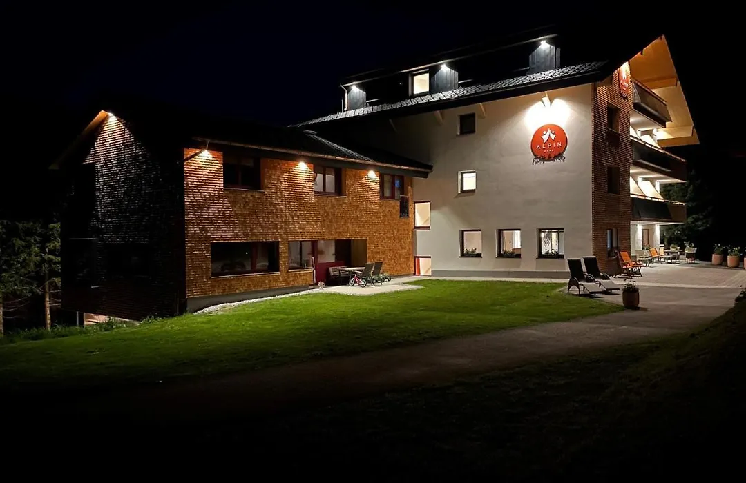 Alpin - Studios & Suites-1