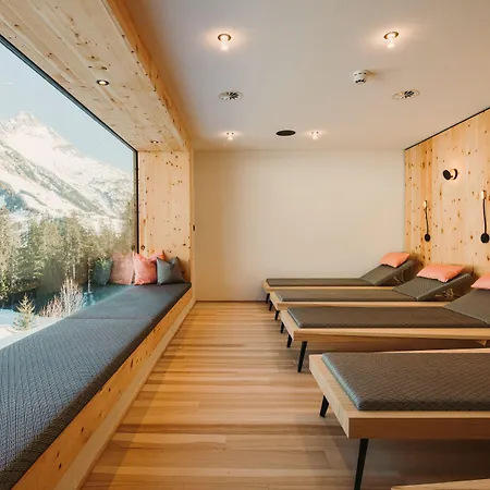 Alpin - Studios & Suites-2
